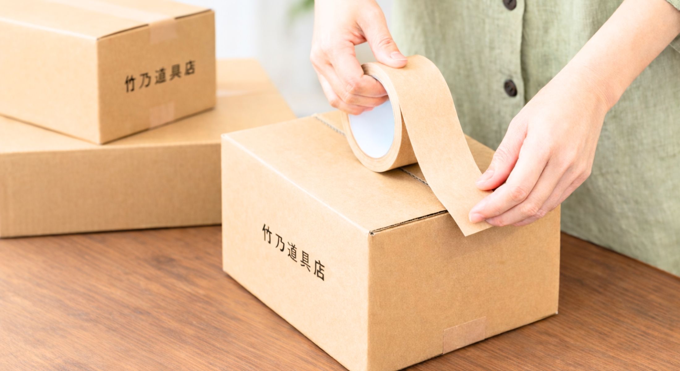 竹製品の出荷風景